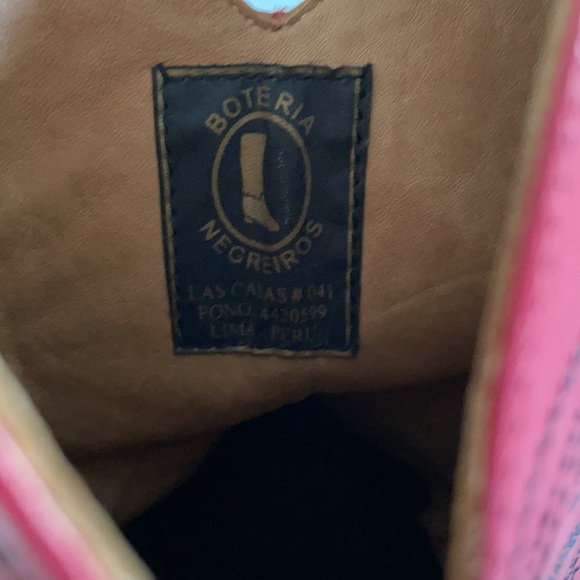 Leather boots and purse set - Picture 15 of 15